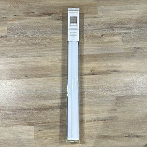 NWT shecute zebra roller shade. 31 in. Wide. Light filtering or blackout.